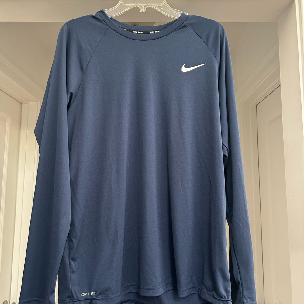 Nike Men's Navy Long Sleeve Tee